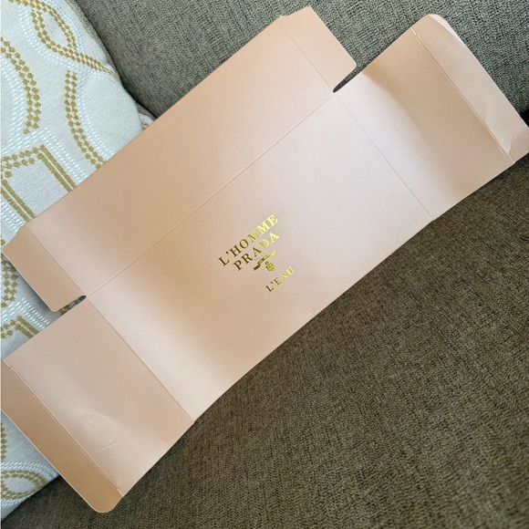 GWP Prada Straw Woven Tote Bag- comes with box! - Picture 7 of 8